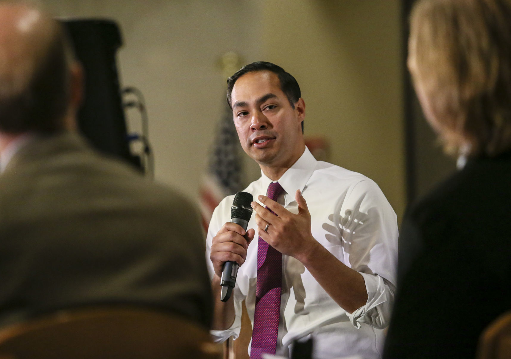101919-qct-qca-castro-16.jpg